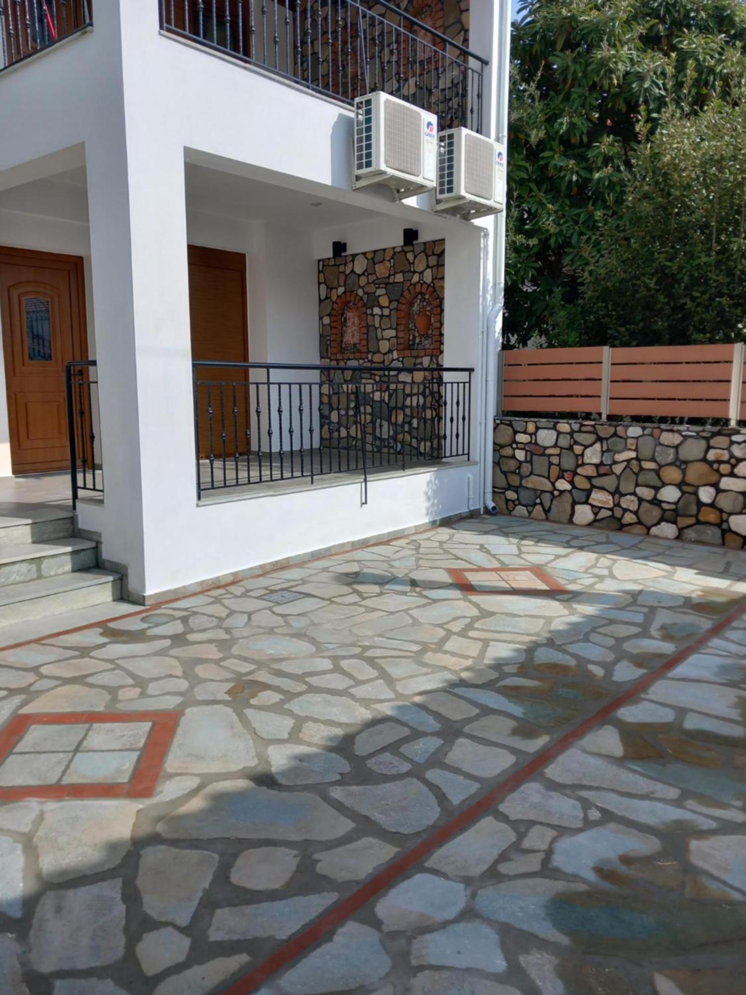Patriko - House 1, Traditional Stone House อาโยส นิโกลาออส ภายนอก รูปภาพ